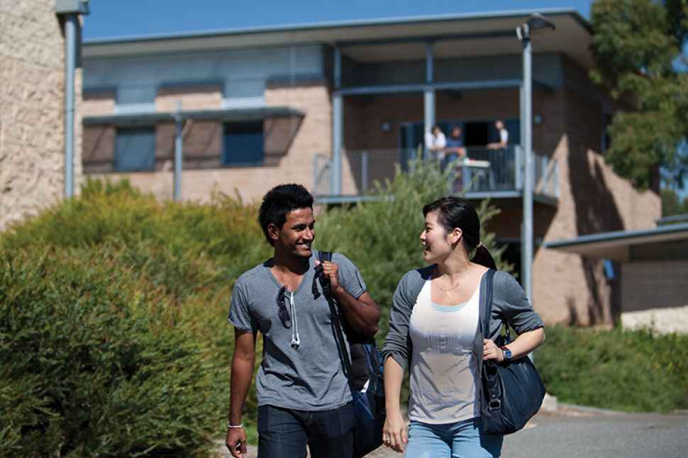 Flinders university accommodation service